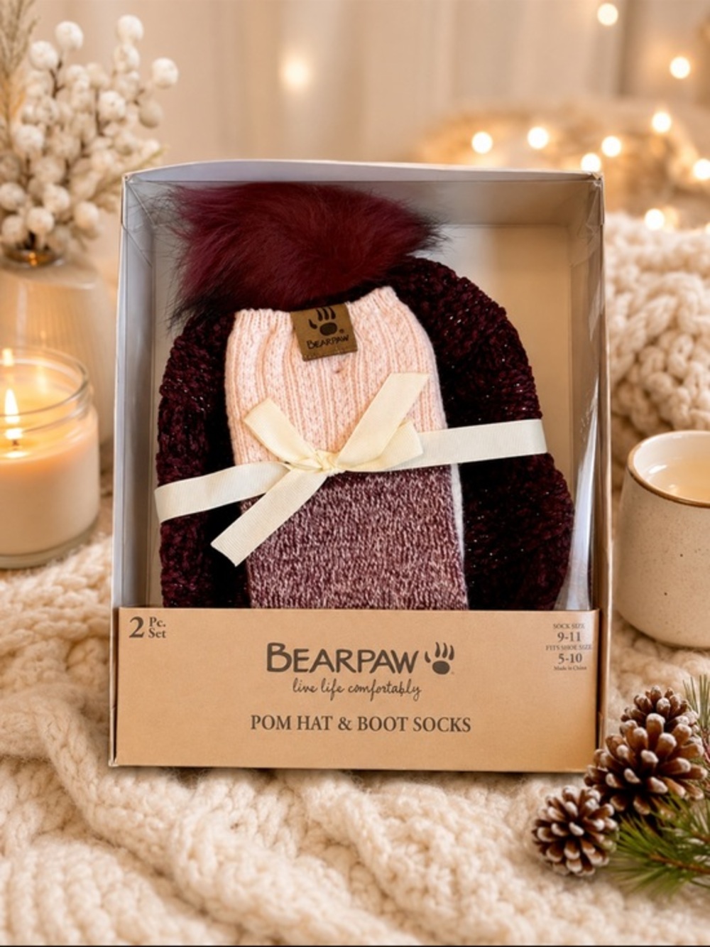 NWT Bearpaw Pom Hat & Boot Socks 2-Piece Gift Set Women’s Size 9-11